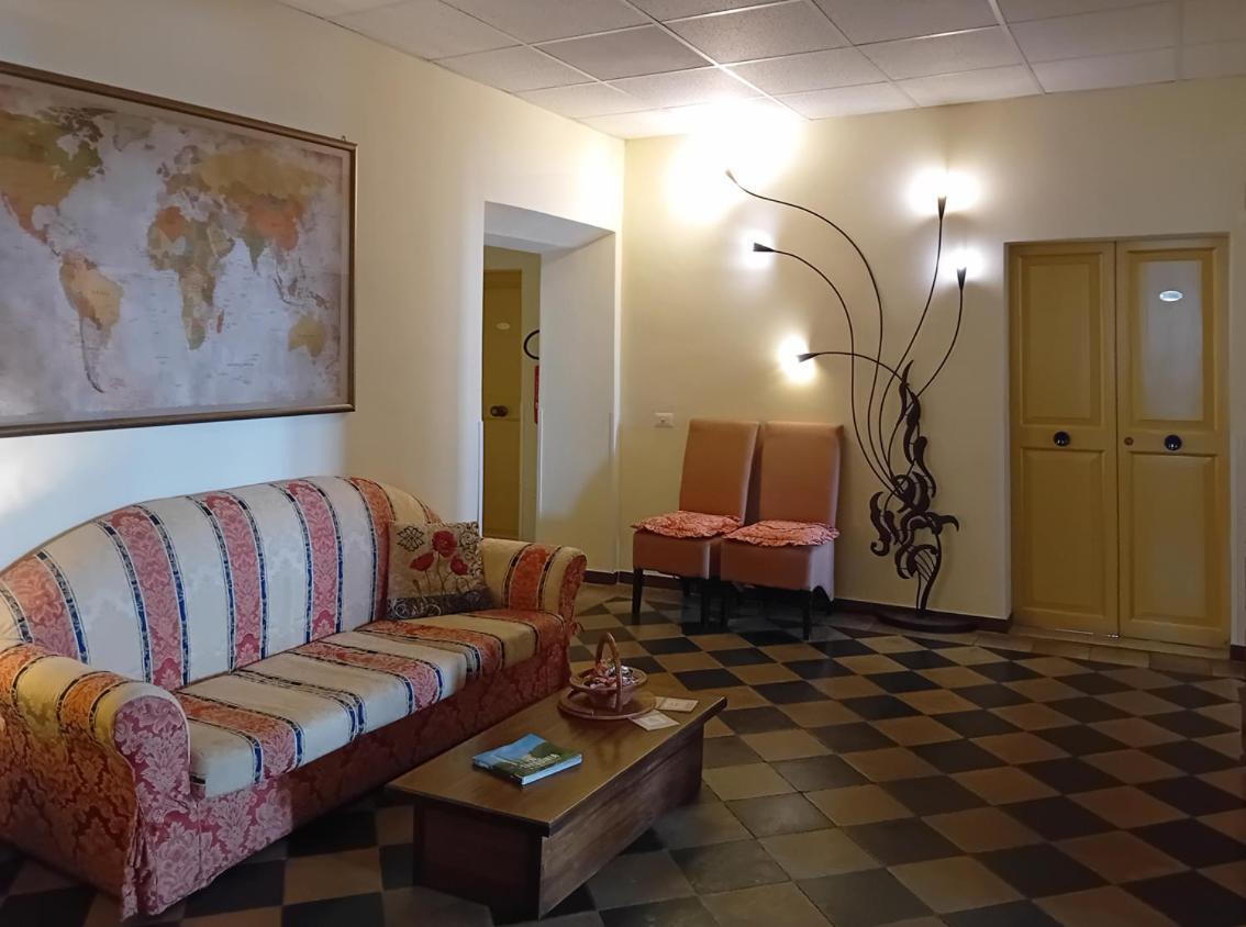 Camere Del Re Tarquinia Bagian luar foto
