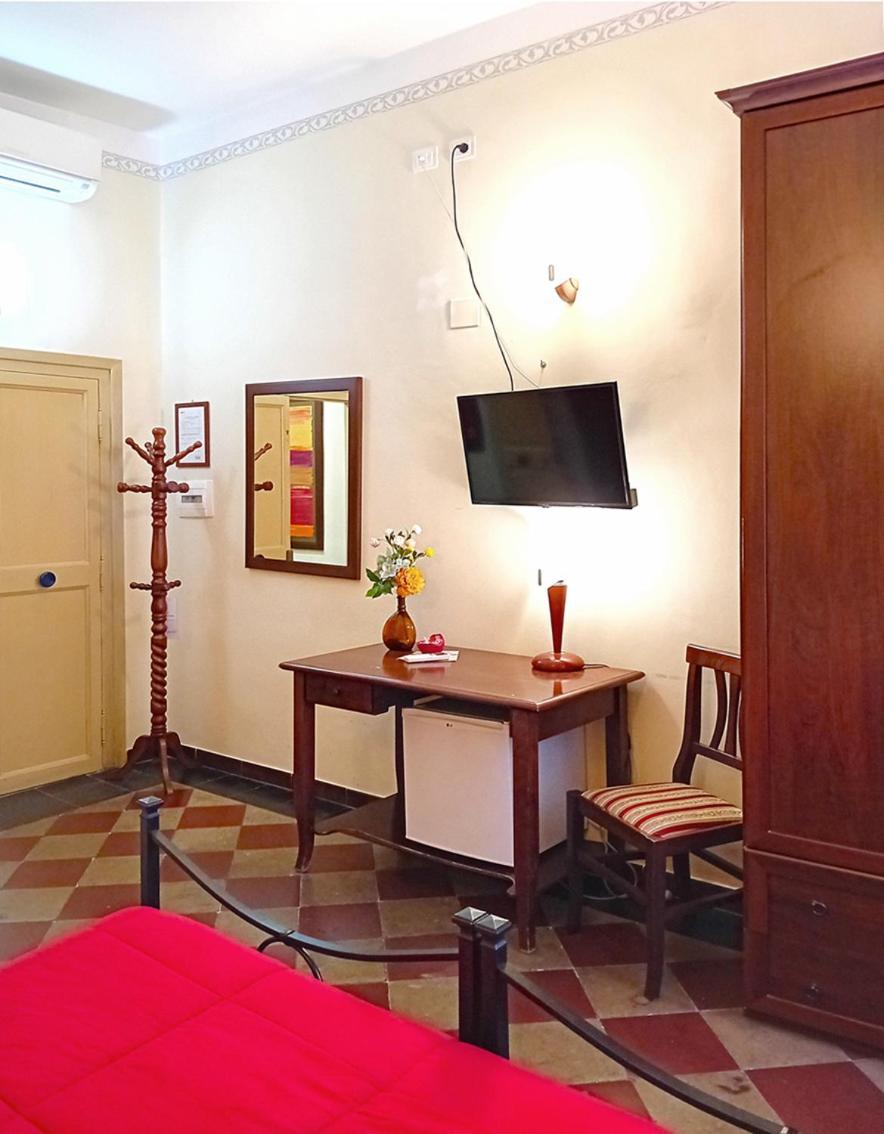 Camere Del Re Tarquinia Bagian luar foto