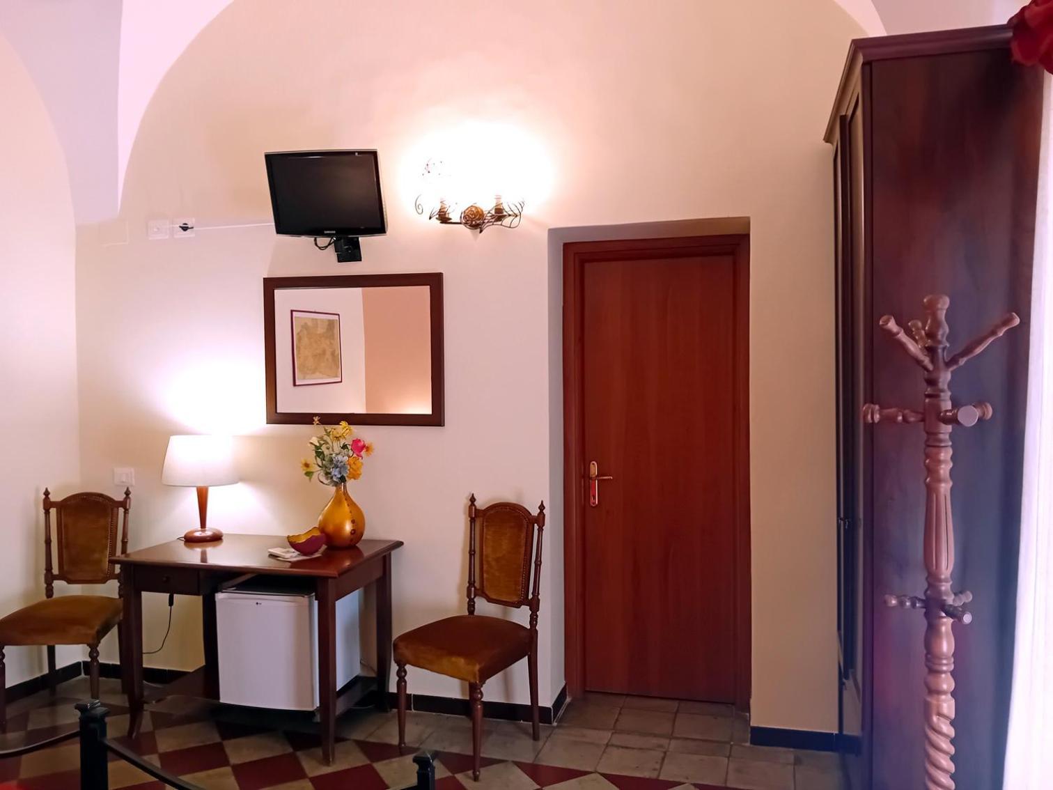 Camere Del Re Tarquinia Bagian luar foto